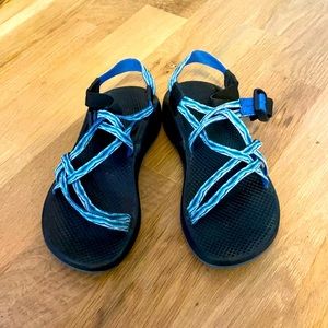 Women’s Size 9 Chacos